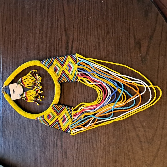 Authentic African Necklace Set - Picture 2 of 9